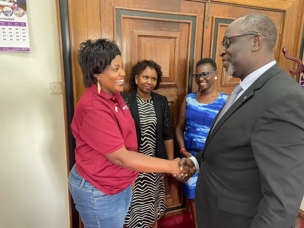 Obwakabaka bwegasse ku Corsu Hospital Kisubi okudduukirira abantu abaliko obulemu
