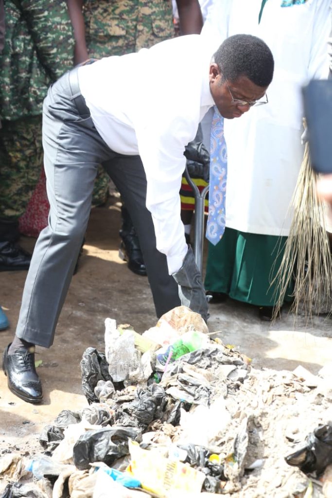 Okukuumira kasasiro mu kifo ekimu, kikuuma obuyonjo bw’ebibuga