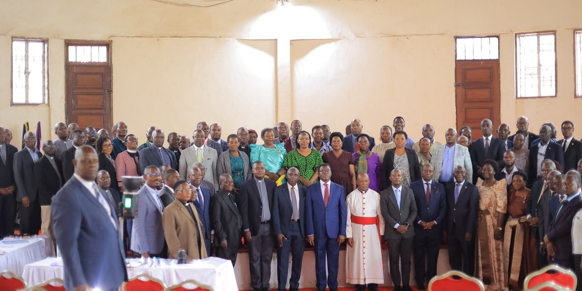 Obulabirizi bwe Namirembe bukutidde abawereza obutatunulira nsimbi
