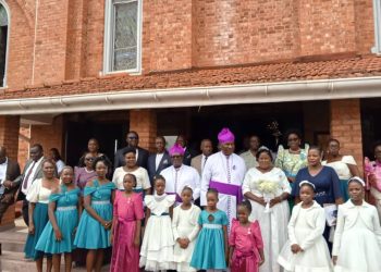 Omulabirizi Luzinda ne maama bajjaguza emyaka 15 mu buffumbo