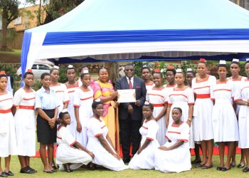 Abayizi abasomerako ku nsawo ya Kabaka “Kabaka Education Fund ” bazizza omuzigo