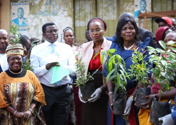 Okukuumira kasasiro mu kifo ekimu, kikuuma obuyonjo bw’ebibuga
