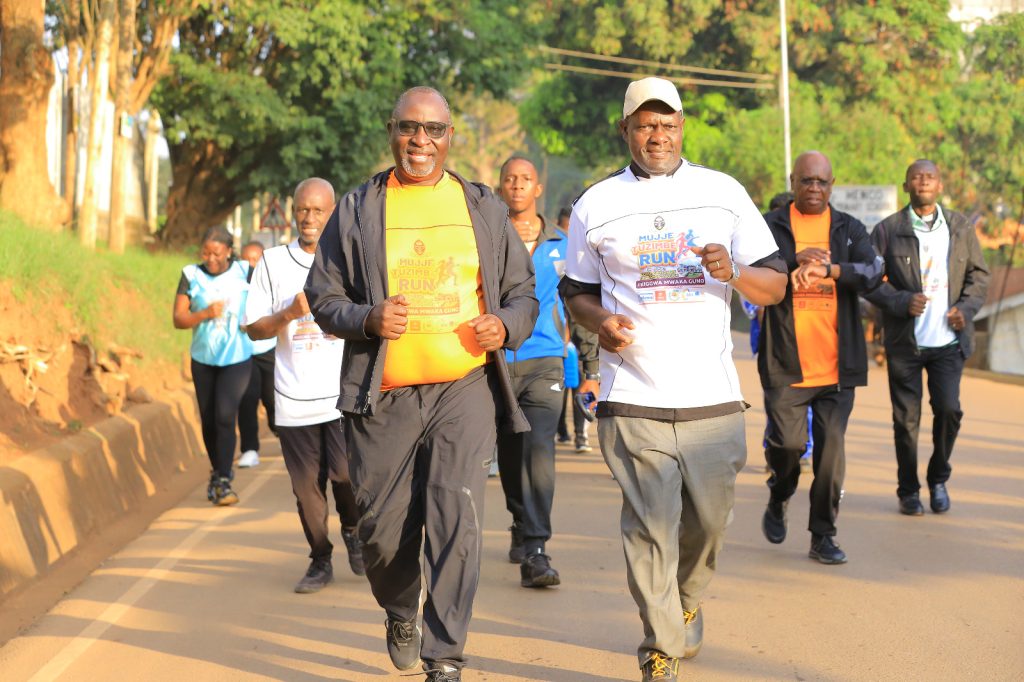 Emisinde gy’okumaliriza ennyumba y’obulabirizi bw’ennamirembe gijjumbiddwa