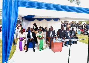 Buvunanyizibwa bwaffe okussa ekiitibwa mu bakadde n’okusitula omutindo gwabwe