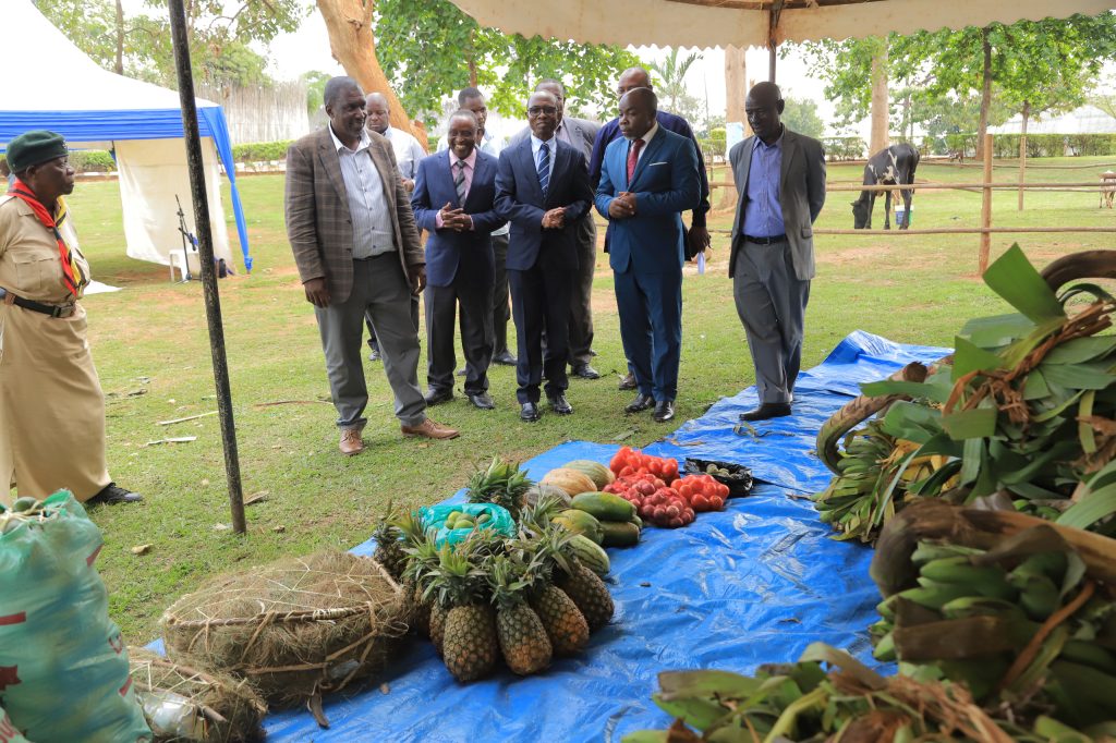 Amakula kabonero kankukunala ako’oleka obuwulize eri Nnamulondo