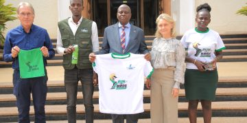 Eddembe ly’ebinyonyi lisusse okutyoboolebwa, aba Avian Conservation Uganda bavuddeyo okulilwanirira
