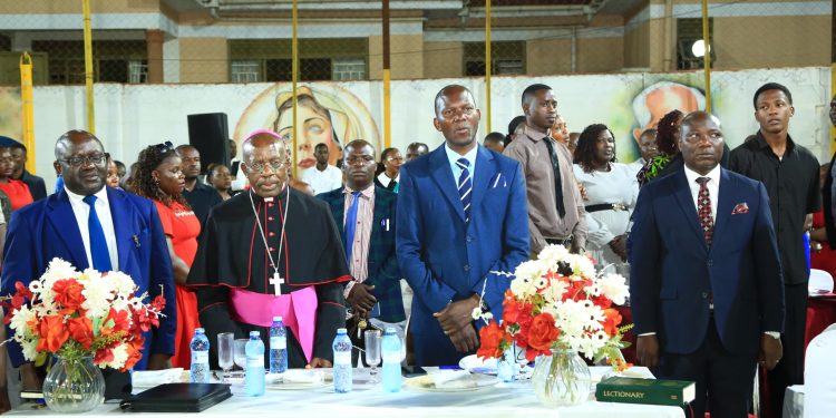 Obwakabaka busabye abazadde okujja ekyeejo mu nkuza y’abaana kiyambeko okutaasa ebiseera by’eggwanga eby’omumaaso