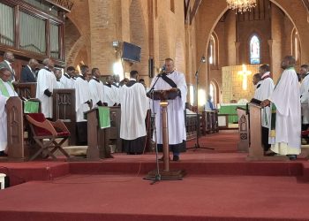 Abakulisitaayo mu bulabirizi bw’eNamirembe basabidde obwakabaka