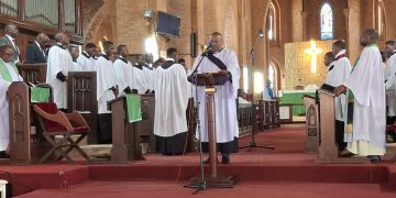 Abakulisitaayo mu bulabirizi bw’eNamirembe basabidde obwakabaka