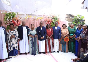 Abazadde b’ebiro bino kyabuvunanyizibwa okugunjula omwano mu mpisa ennungi ez’obuntubulamu