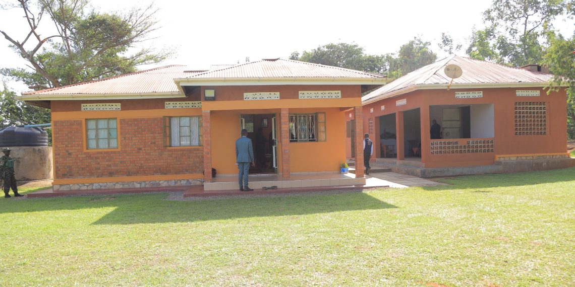 Situla Omutindo: Omumbejja Nawatti Akulaga Amaka Amatuufu Bwegalina Okufaanana 